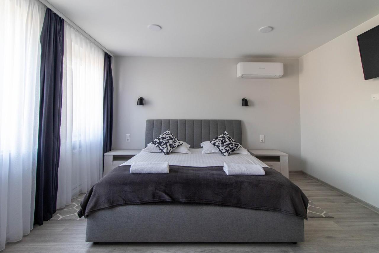 אליטוס Dzukija Hotel מראה חיצוני תמונה