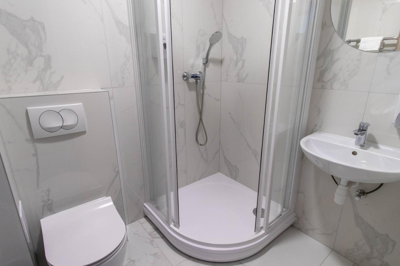 אליטוס Dzukija Hotel מראה חיצוני תמונה