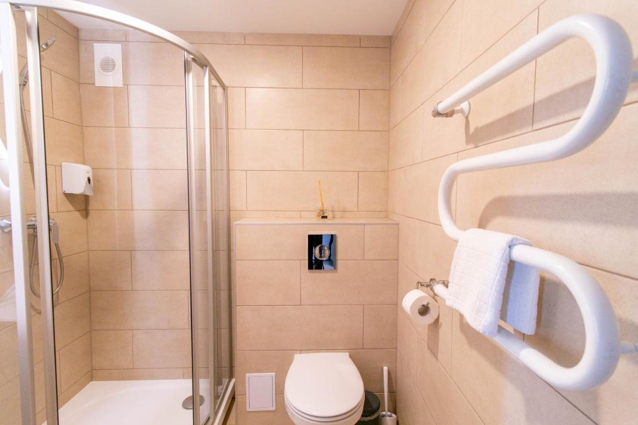 אליטוס Dzukija Hotel מראה חיצוני תמונה